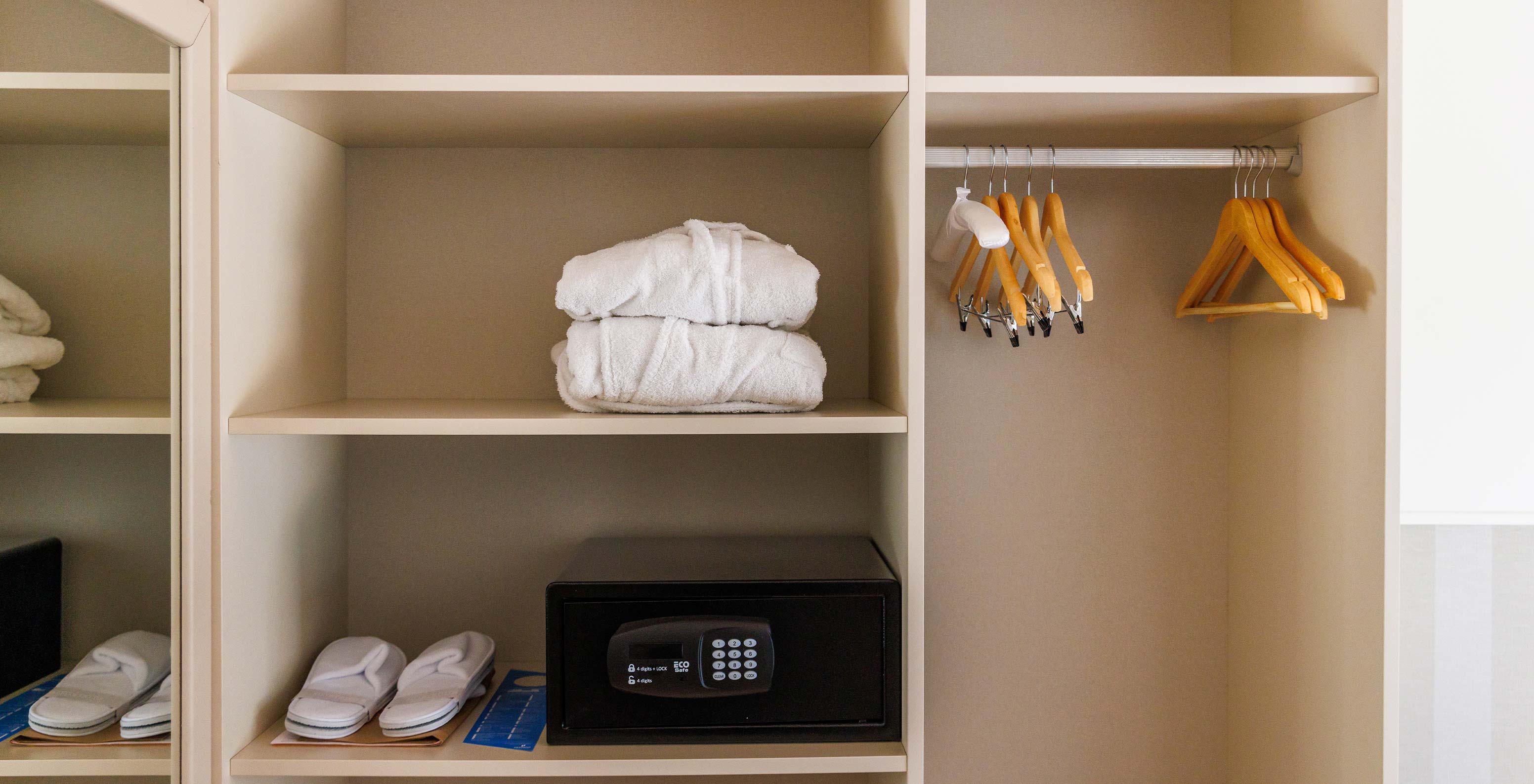 The Classic Garden View at Pestana Vila Sol - Vilamoura has a wardrobe with safe, two robes and complimentary slippers