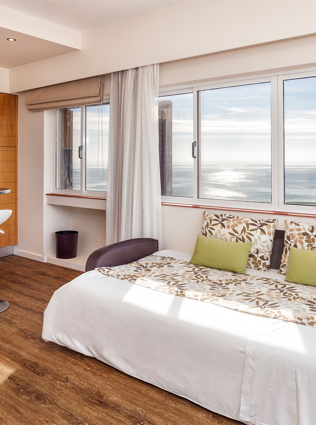 De Studio Vista Mar van Pestana Alvor Atlântico is uitgerust met een kitchenette met uitzicht op zee