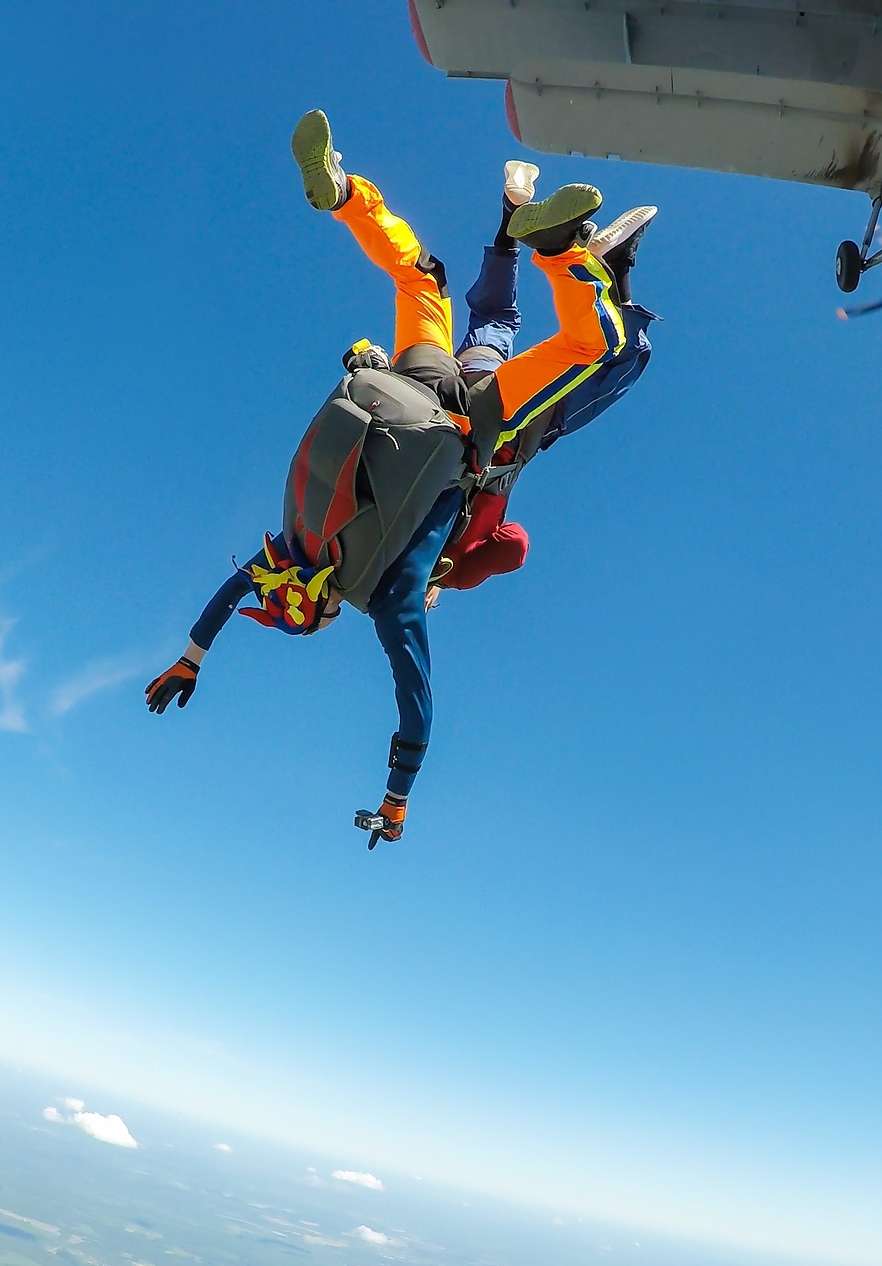 Skydiving in Alvor offers a spectacular view of the Algarve coast providing an unforgettable experience